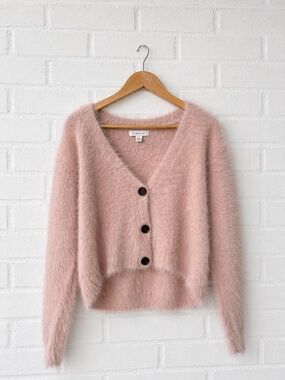 Medium Blush Pink Fuzzy Cropped Cardigan – Soft Knit Button Front | Coquette